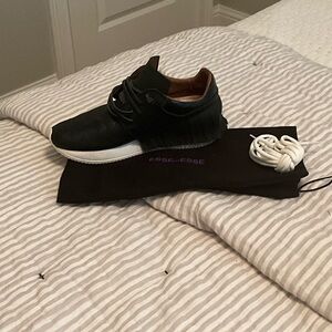 Ellesse Women's Black Sneakers